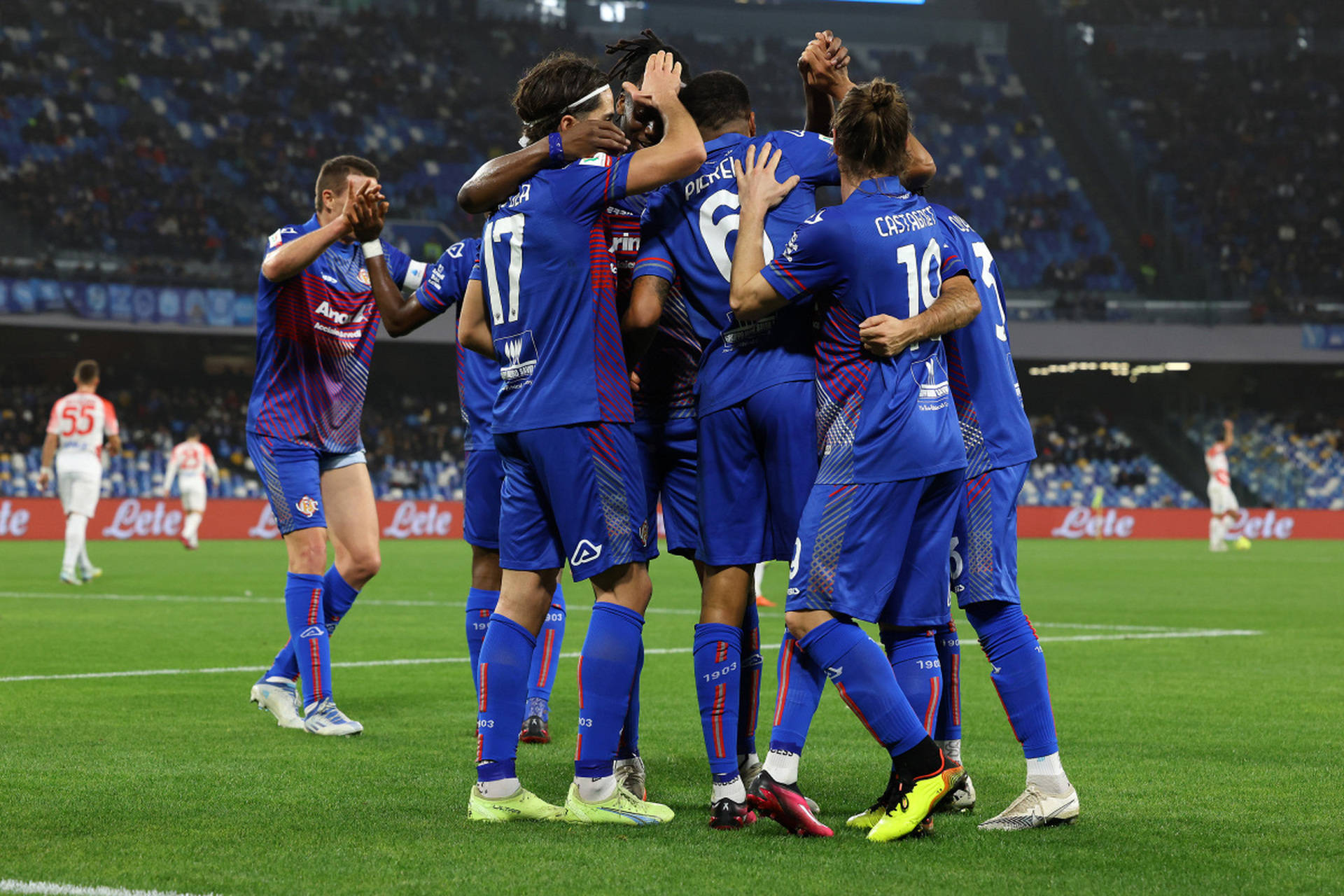 包含意大利顶尖俱乐部士气高涨备战下一场比赛的词条 包含意大利顶尖俱乐部士气高涨备战下一场比赛的词条