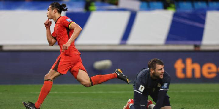 防守力量爆发,比赛陷入胶着的简单介绍 防守力量爆发,比赛陷入胶着的简单介绍