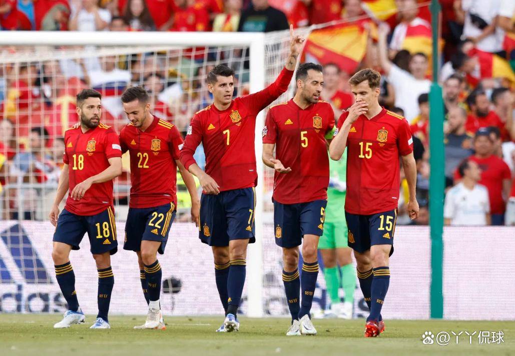 体育盛事！全球足球运动员集结的高水准赛场的简单介绍