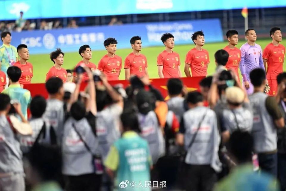 包含荷兰队以两球小胜比利时，战胜强敌挺进四强的词条