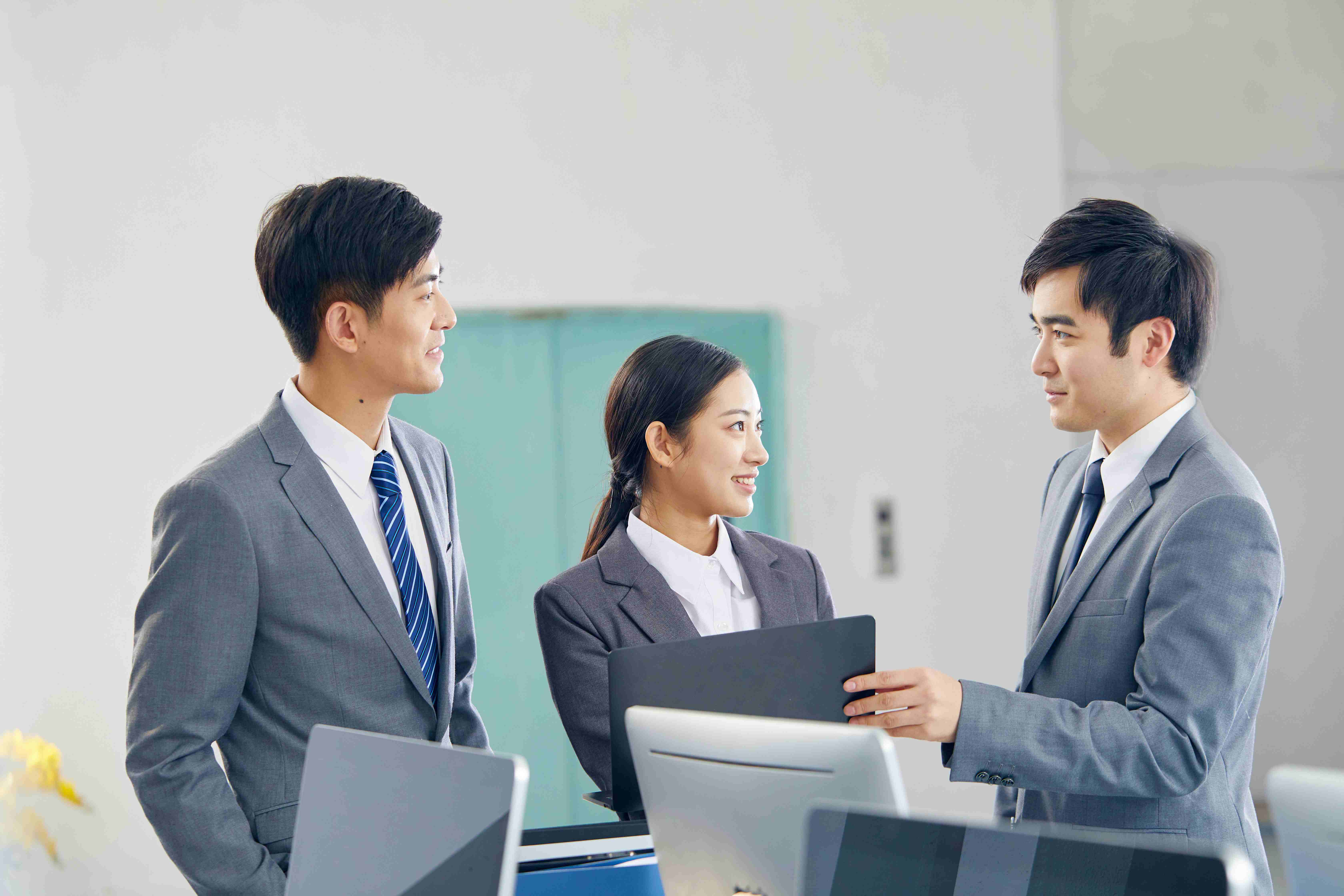 集体项目中协作与默契同样重要，精彩无比