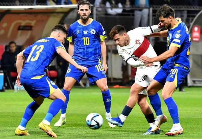 保加利亚队在欧预赛中横扫对手! 保加利亚队在欧预赛中横扫对手!