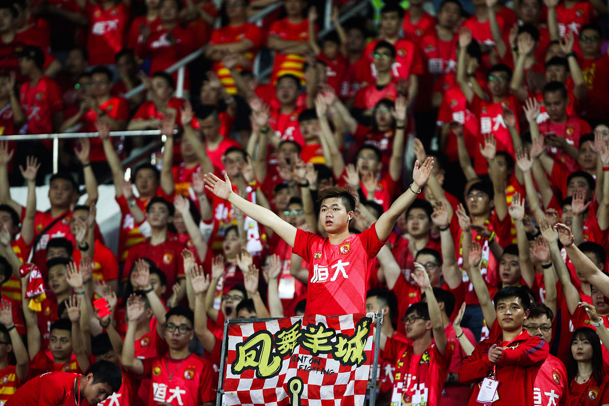 中超球队备受球迷关注,战绩亮眼的简单介绍 中超球队备受球迷关注,战绩亮眼的简单介绍