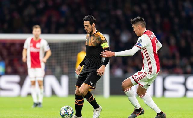 华伦西亚主场失利,球迷情绪低迷的简单介绍 华伦西亚主场失利,球迷情绪低迷的简单介绍