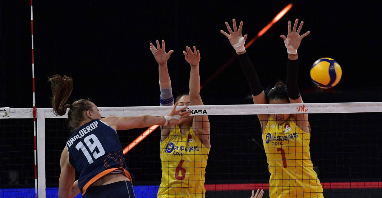 变幻莫测的比赛,双方拼尽全力的简单介绍 变幻莫测的比赛,双方拼尽全力的简单介绍