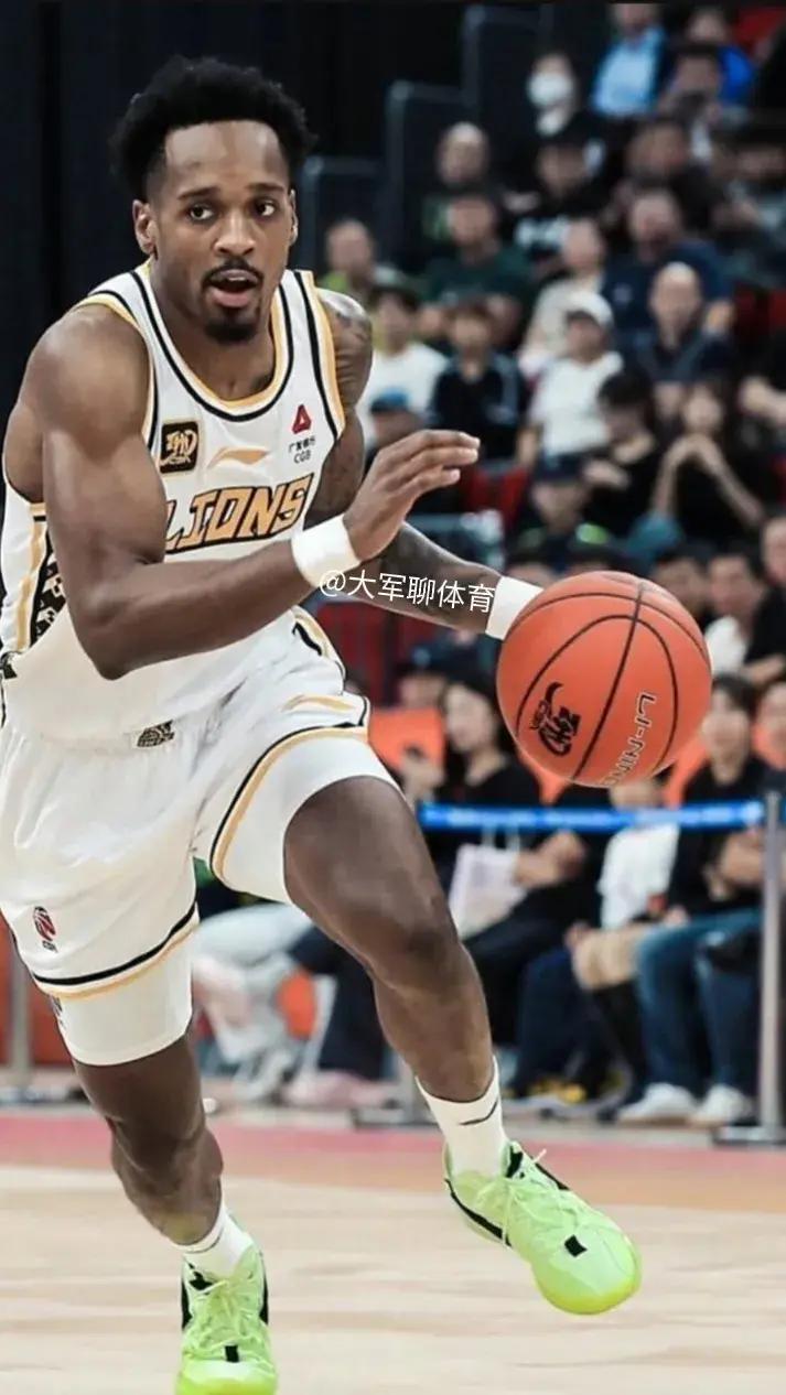 关于签下外援巴里-布朗的信息 关于签下外援巴里-布朗的信息