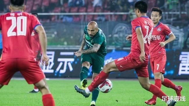 绿城豪取客场三分，摆脱积分榜垫底困境！