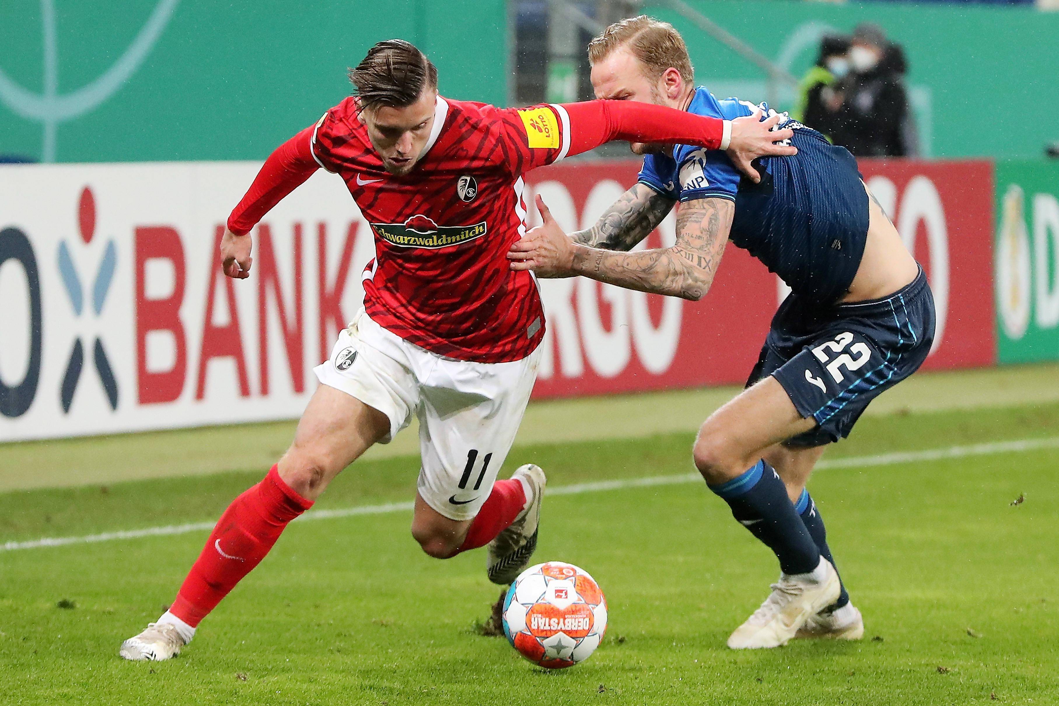 弗赖堡客场击败对手,获得关键胜利的简单介绍 弗赖堡客场击败对手,获得关键胜利的简单介绍