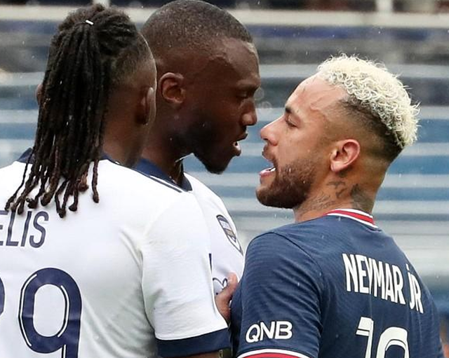 关于阿贝拉梅开二度，巴黎胜实力雄厚对手的信息