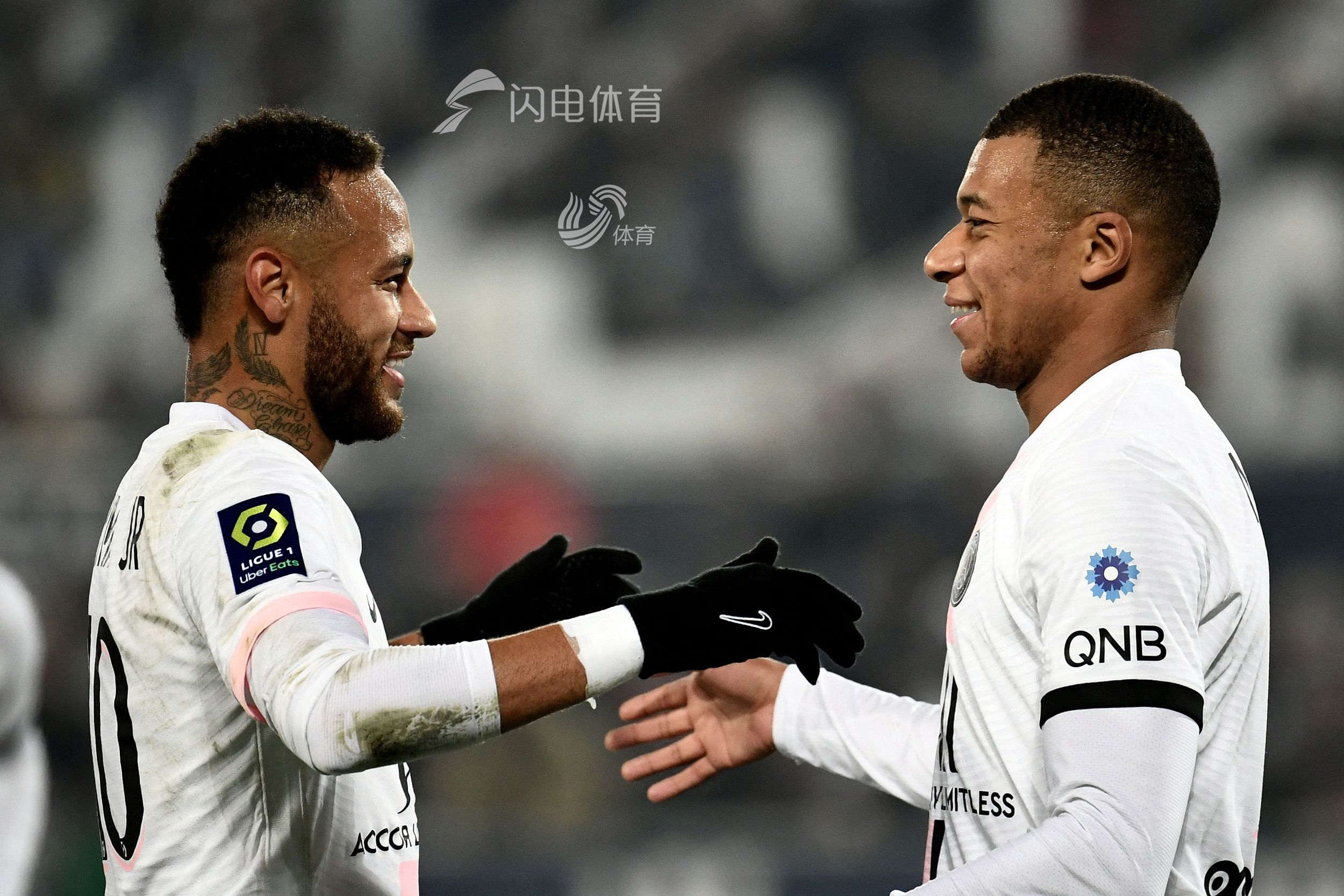 关于阿贝拉梅开二度，巴黎胜实力雄厚对手的信息