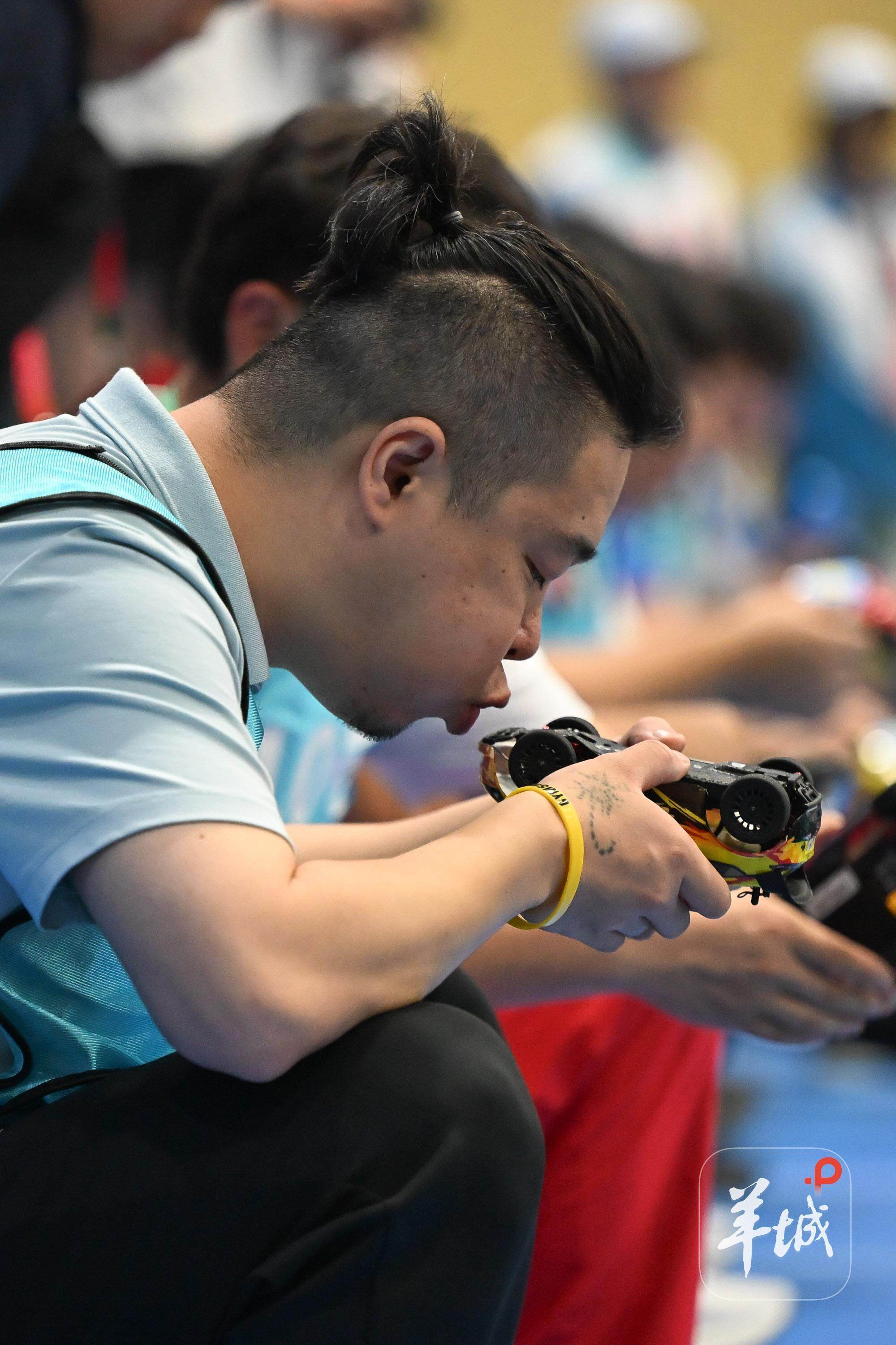 精彩比赛搏杀正酣 精彩比赛搏杀正酣