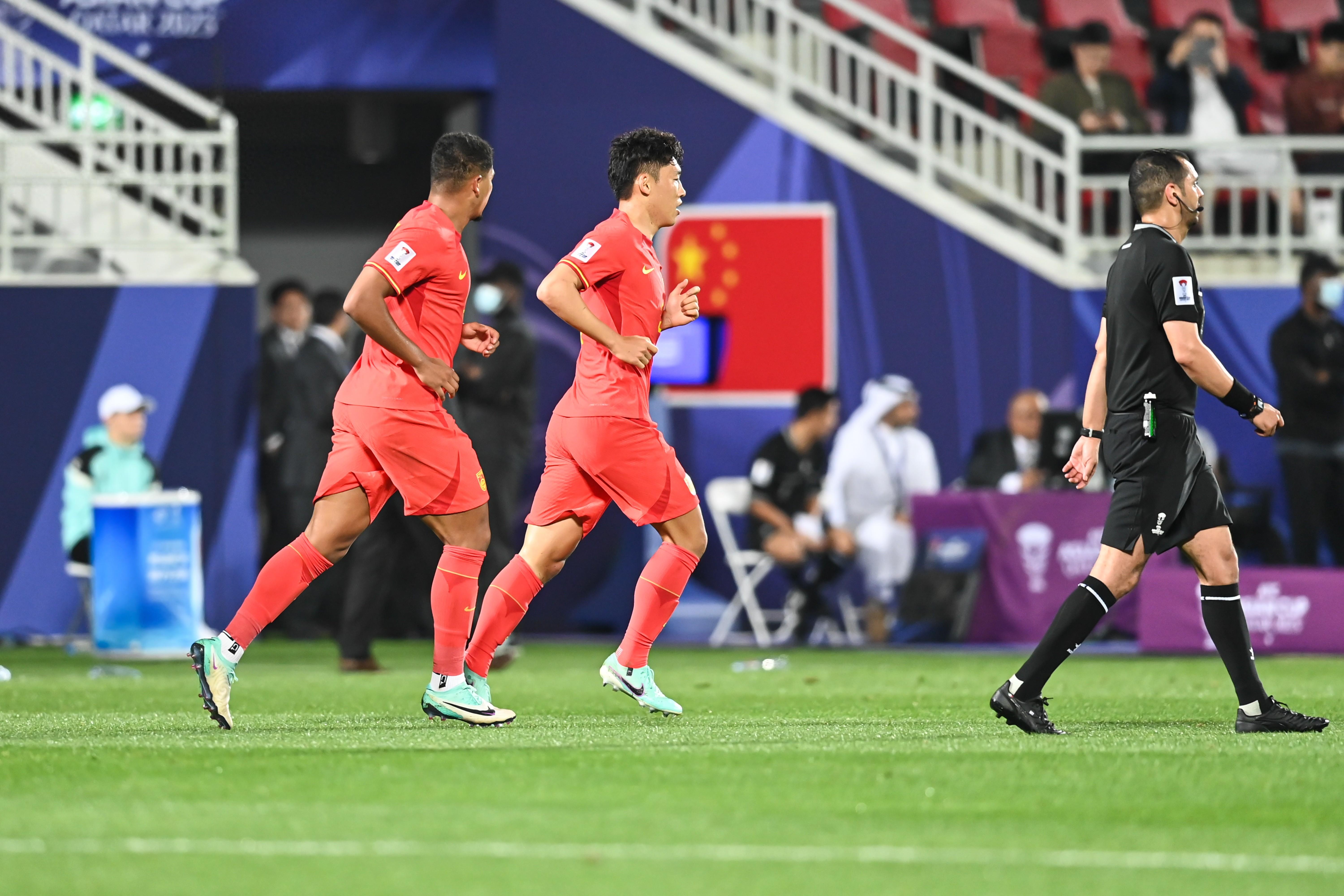 国内足球赛事发展迅猛,激烈竞争势不可挡的简单介绍 国内足球赛事发展迅猛,激烈竞争势不可挡的简单介绍