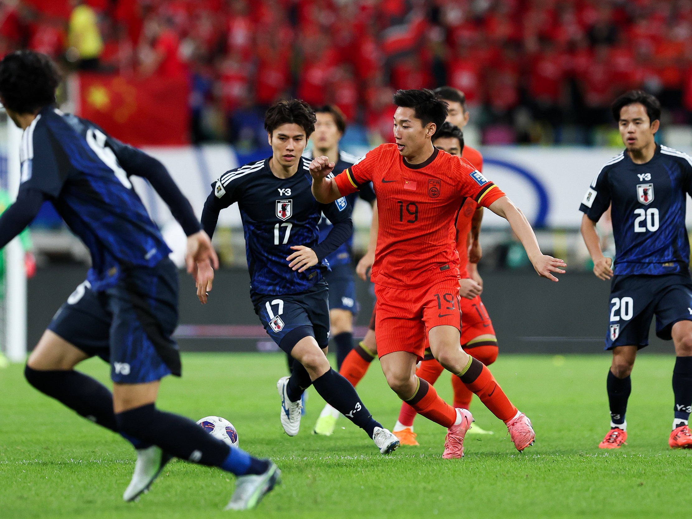 广州队再胜一场,稳步晋级亚洲足球赛的简单介绍 广州队再胜一场,稳步晋级亚洲足球赛的简单介绍