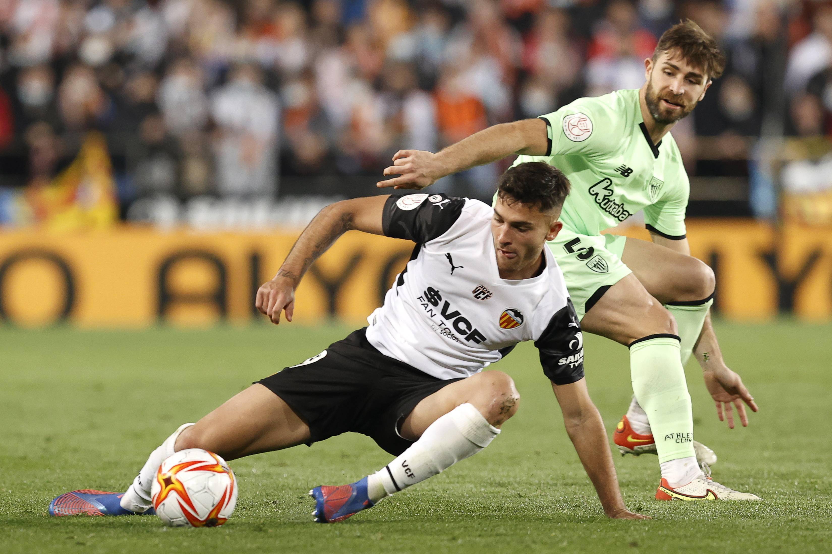 瓦伦西亚客场闯关,战胜皇家马德里取得胜利的简单介绍 瓦伦西亚客场闯关,战胜皇家马德里取得胜利的简单介绍